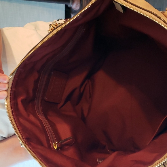 Coach purse - Picture 6 of 6